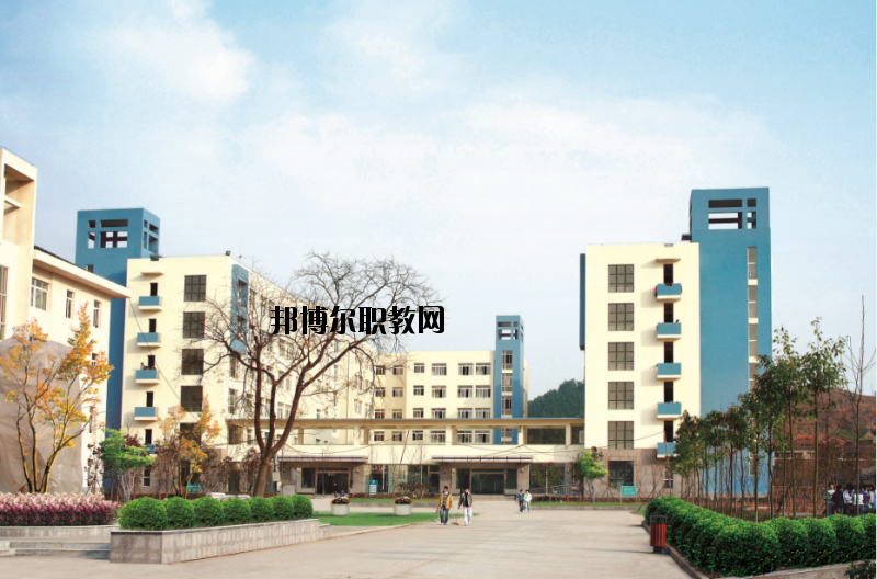 廣元市昭化區(qū)職業(yè)高級(jí)中學(xué)2020年報(bào)名條件、招生要求、招生對(duì)象