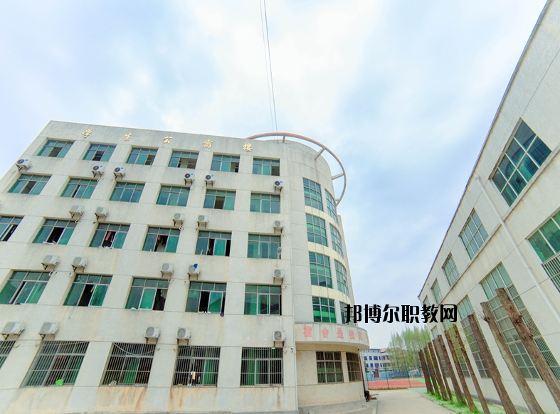 黃岡技師學(xué)院2020年報(bào)名條件、招生要求、招生對(duì)象