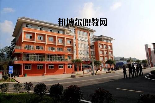 黔東南州國(guó)防科技學(xué)校怎么樣，好不好