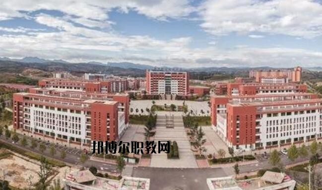 畢節(jié)農(nóng)業(yè)學(xué)校2020年報名條件、招生要求、招生對象