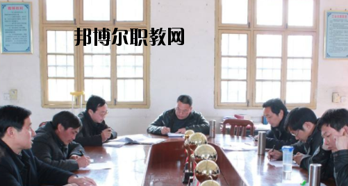 桂林林業(yè)學校2020年報名條件、招生要求、招生對象 