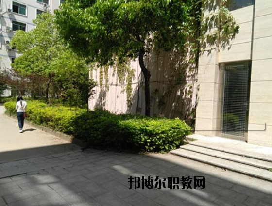 贛州光華職業(yè)技術(shù)學(xué)校怎么樣、好不好