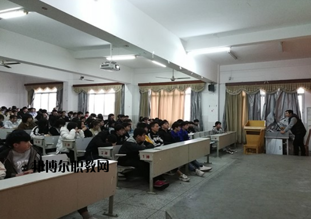 寧都縣科技職業(yè)學(xué)校2020年報(bào)名條件、招生要求、招生對象 