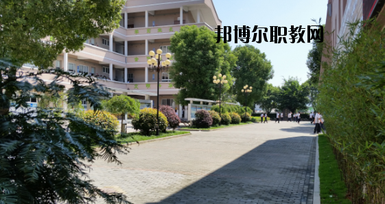 衢州育才職業(yè)中學(xué)怎么樣，好不好