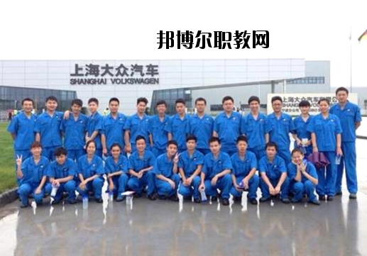 萍鄉(xiāng)工業(yè)中等專業(yè)學(xué)校2020年報名條件、招生要求、招生對象