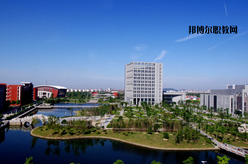 南通航運職業(yè)技術(shù)學(xué)院2020年報名條件、招生要求、招生對象