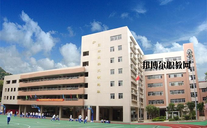 瀾滄縣職業(yè)高級中學怎么樣、好不好