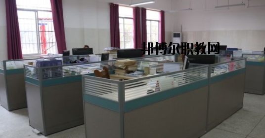 興業(yè)中等職業(yè)技術(shù)學(xué)校怎么樣、好不好