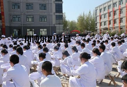焦作護(hù)理學(xué)校2021年報(bào)名條件、招生要求、招生對(duì)象