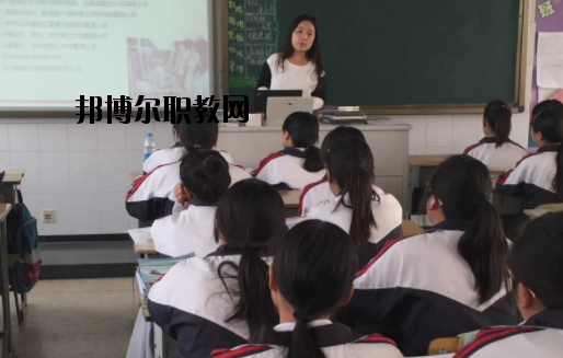 嘉峪關職業(yè)中等專業(yè)學校2020年報名條件、招生要求、招生對象