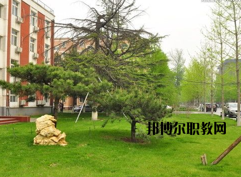 荊州東方中等職業(yè)學校怎么樣、好不好