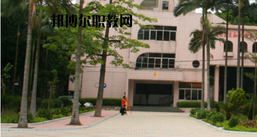廣州建筑工程職業(yè)學(xué)校2020年報名條件、招生要求、招生對象