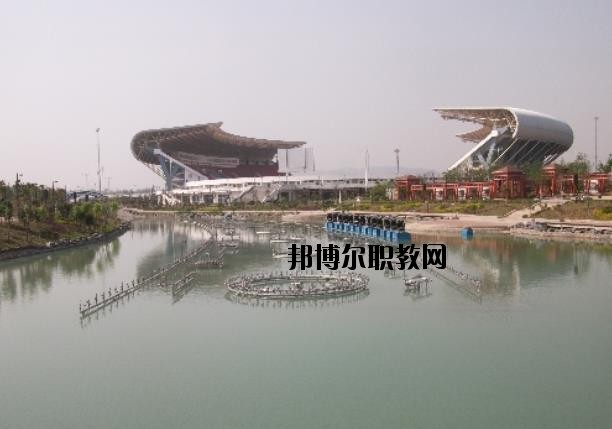荊門現(xiàn)代學(xué)校2020年報(bào)名條件、招生要求、招生對(duì)象