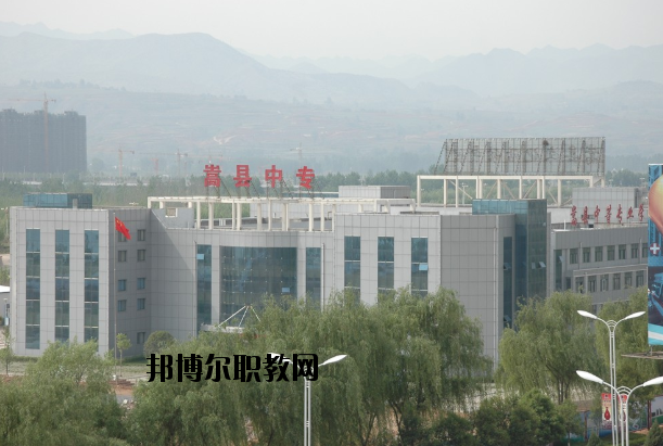 嵩縣中等專業(yè)學(xué)校2021年報(bào)名條件、招生要求、招生對(duì)象