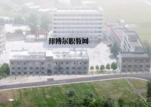 ?？德毥讨行膶W(xué)校2020年招生簡(jiǎn)章