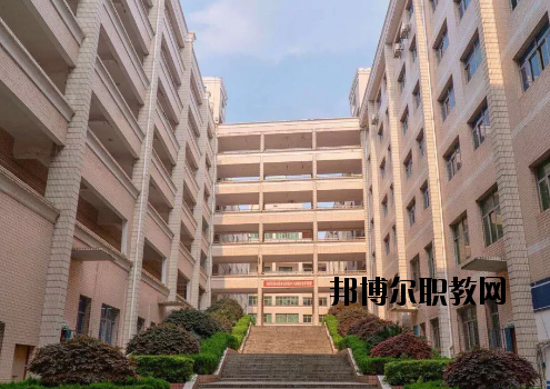 新余新興產(chǎn)業(yè)工程學校2020年報名條件、招生要求、招生對象