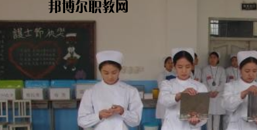 石家莊華醫(yī)醫(yī)學中等專業(yè)學校2020年報名條件、招生要求、招生對象