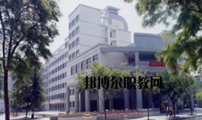 培黎石油學校2020年報名條件、招生要求、招生對象