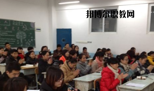 石家莊博信科技中等專業(yè)學校2020年報名條件、招生要求、招生對象 