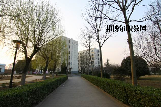 河南洛陽經(jīng)濟學(xué)校怎么樣、好不好