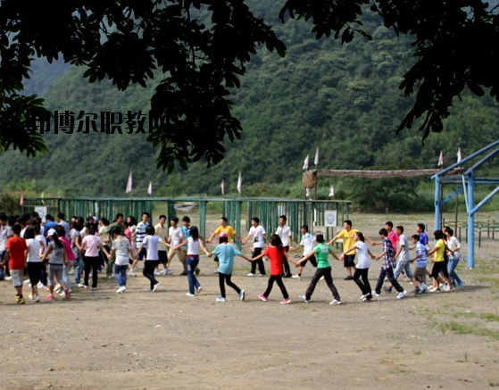 黃山旅游管理學(xué)校怎么樣、好不好