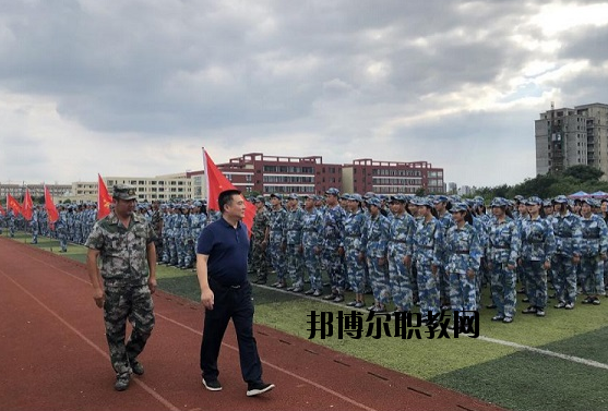 合肥高新科技學(xué)校2020年報名條件、招生要求、招生對象