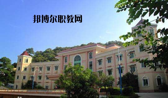 許昌技術(shù)經(jīng)濟學(xué)校2021年報名條件、招生要求、招生對象