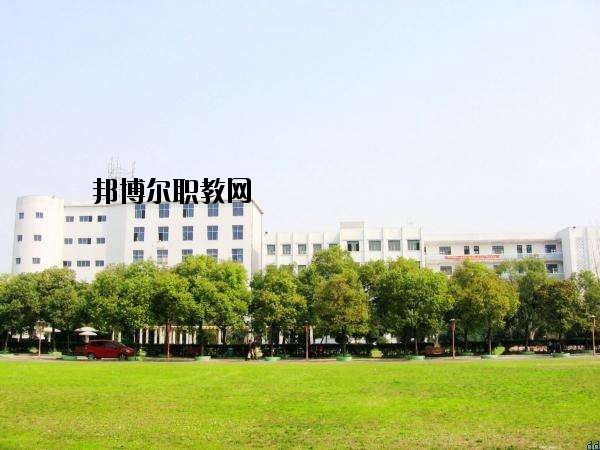 博愛職業(yè)中等專業(yè)學(xué)校2021年報名條件、招生要求、招生對象
