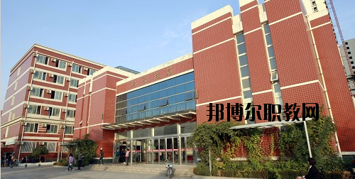 鄭州財經(jīng)技師學院網(wǎng)站網(wǎng)址