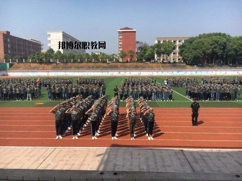 輝縣市第一職業(yè)中等專業(yè)學校2021年學費、收費多少