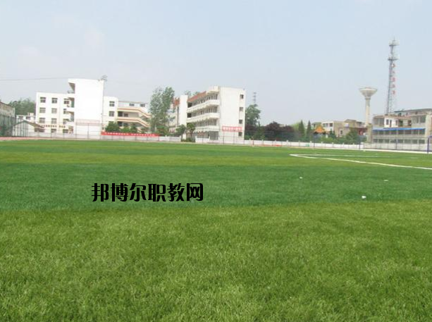 阜陽經(jīng)貿(mào)旅游學(xué)校2020年報(bào)名條件、招生要求、招生對象