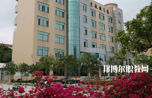 湛江海濱職業(yè)技術(shù)學(xué)校怎么樣、好不好