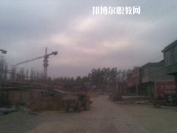 沈丘職業(yè)教育中心2021年報名條件、招生要求、招生對象
