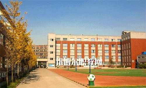 延津無(wú)線電技術(shù)學(xué)校2021年學(xué)費(fèi)、收費(fèi)多少