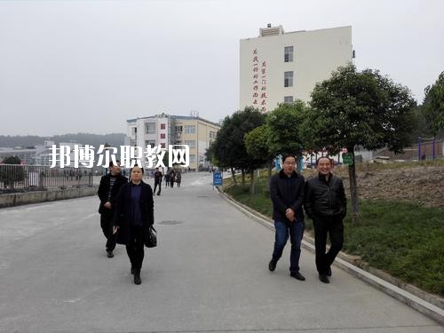 綿陽游仙職業(yè)教育中心2020年報(bào)名條件、招生要求、招生對象
