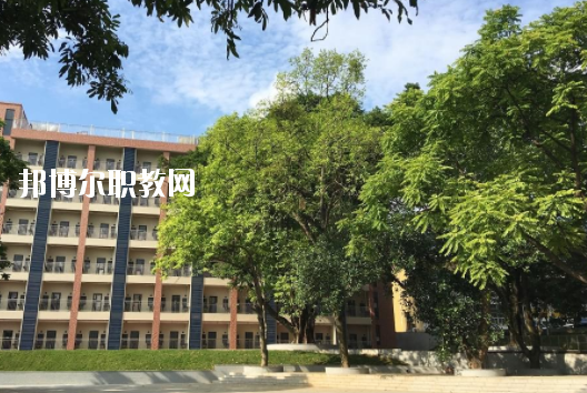 廣東省電子商務(wù)技師學(xué)院2020年報(bào)名條件、招生要求、招生對(duì)象