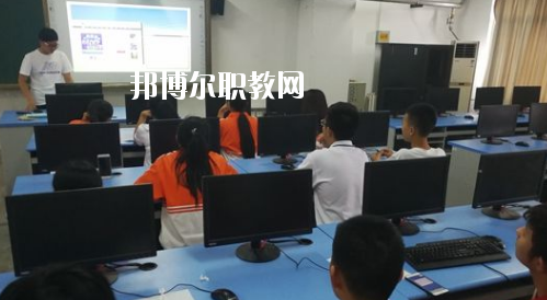蘭州紅古區(qū)職教中心2020年報(bào)名條件、招生要求、招生對(duì)象