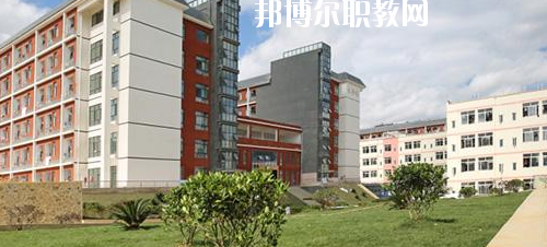 黔南民族職業(yè)技術(shù)學(xué)院(中職部)2020年報(bào)名條件、招生要求、招生對(duì)象