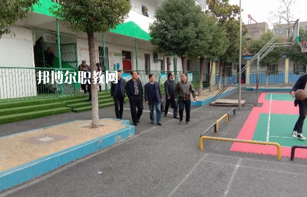 棗陽第二職業(yè)高級(jí)中學(xué)2