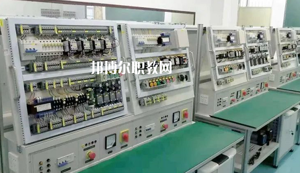 梅州五洲學(xué)校2020年報(bào)名條件、招生要求、招生對(duì)象