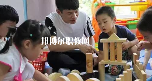 貴州2020年讀幼師學(xué)校什么專業(yè)最好