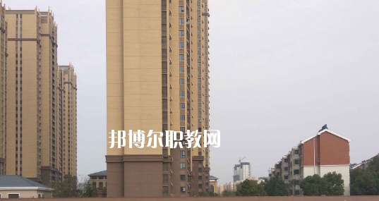 安徽2020年男生上什么鐵路學校比較好