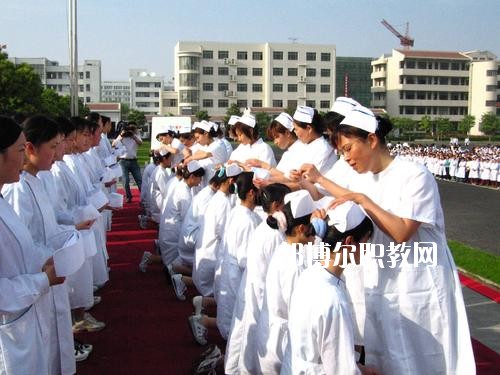 四川2020年衛(wèi)校?？茖W校