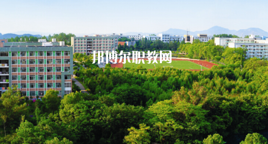 江西2020年鐵路學校較好的大專學校