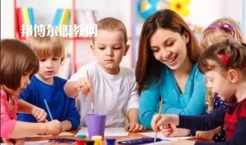 湖北2020年去讀幼師學(xué)校學(xué)什么對以后好一點(diǎn)