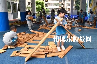 四川2020年讀幼師學校的大專