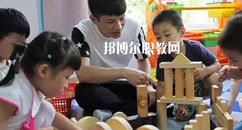 貴州2020年讀幼師學校有什么好處