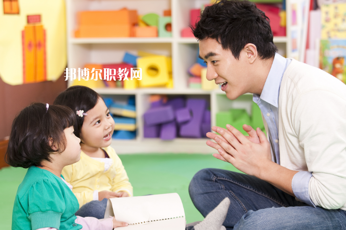 湖北2020年讀幼師學(xué)校學(xué)什么好