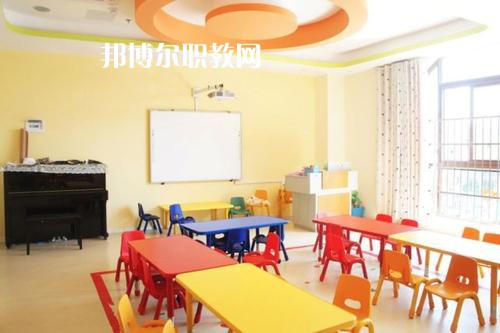四川2020年幼師學(xué)校好點(diǎn)的大專學(xué)校