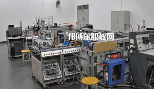 深圳第二高級(jí)技工學(xué)校2020年報(bào)名條件、招生要求、招生對(duì)象